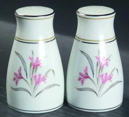 Kent Salt & Pepper Set