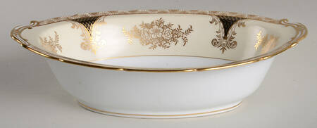 Kenwood (Black, Scalloped) 10" Oval Vegetable Bowl