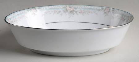Kenwick 9" Oval Vegetable Bowl
