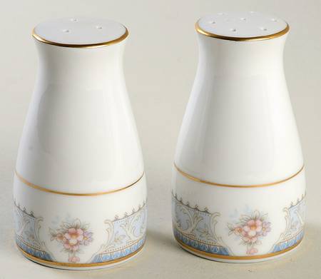 Kensington Palace Salt & Pepper Set