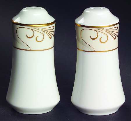 Khira Salt & Pepper Set
