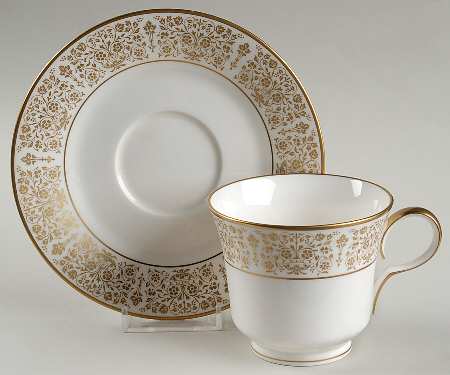 Kimberly Footed Cup & Saucer Set