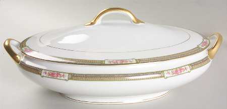 Kingston Oval Covered Vegetable