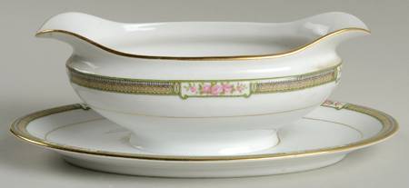 Kingston Gravy Boat with Attached Underplate