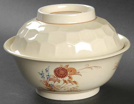 Kiseto Covered Soup has Cereal Base & Fruit Bowl Cover