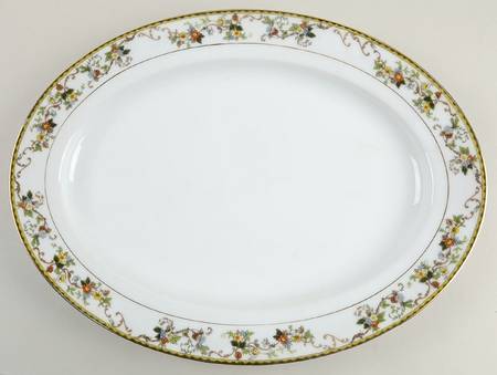 Knollwood 13" Oval Serving Platter