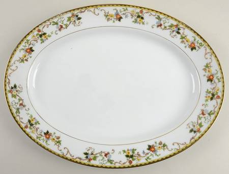 Knollwood 11" Oval Serving Platter