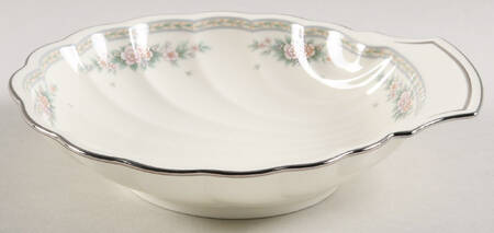 Knottinghill Shell Shaped Dish