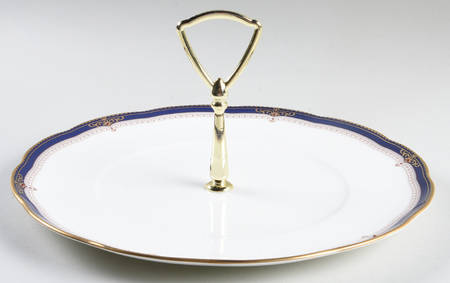 Lady Eve Round Serving Plate with Handle (DP)