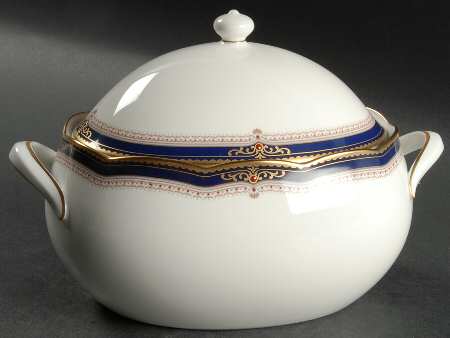 Lady Eve Oval Covered Vegetable