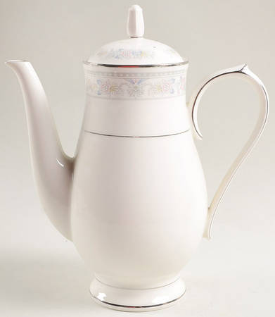 Lake Forest Coffee Pot & Lid