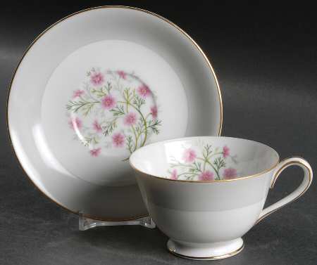 Laguna Footed Cup & Saucer Set