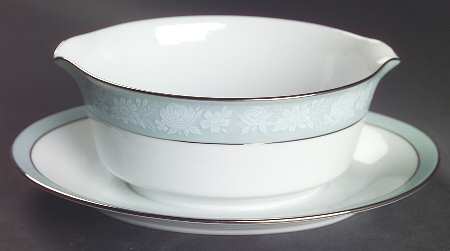 Lamita Gravy Boat with Attached Underplate