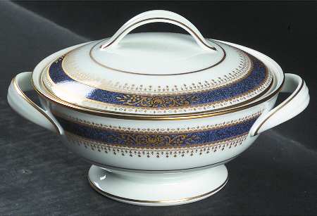 Lamarre Sugar Bowl & Lid