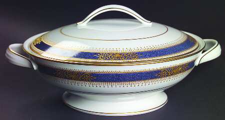 Lamarre Round Covered Vegetable