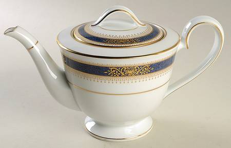 Lamarre Teapot & Lid