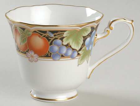La Madeleine Footed Cup