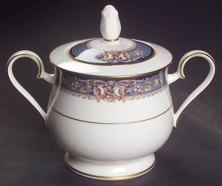 Lamelle Sugar Bowl & Lid