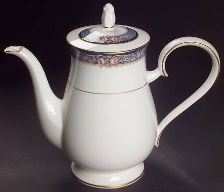 Lamelle Coffee Pot & Lid