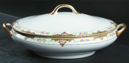 Lancashire (Gold, 1920's) Oval Covered Vegetable