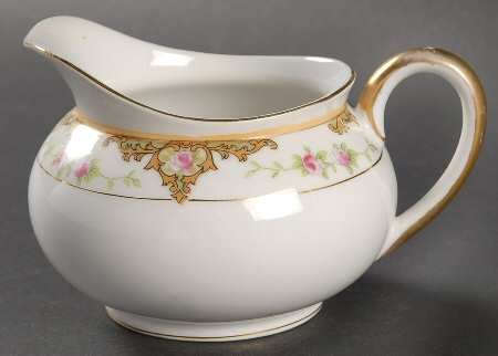 Lancashire (Gold, 1920's) Creamer