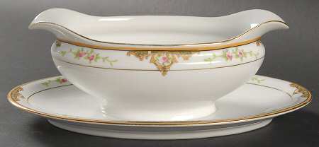 Lancashire (Gold, 1920's) Gravy Boat with Attached Underplate
