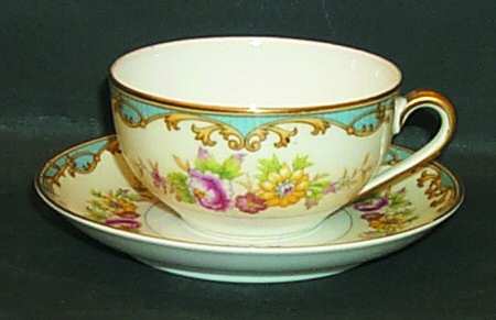 Lanare (Black Verge) Flat Cup & Saucer Set