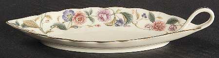 La Prada Leaf Shaped Dish