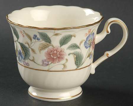 La Prada Footed Cup