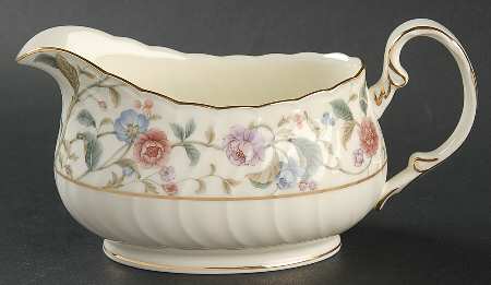 La Prada Gravy Boat