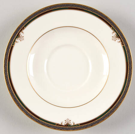 Lady Quentin Saucer