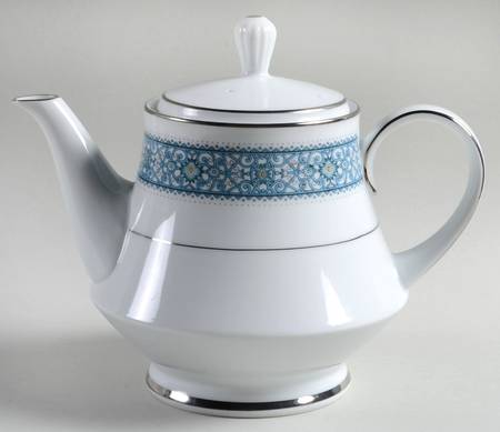 Larue Teapot & Lid