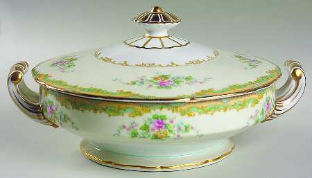 Larue (Gold Trim) Round Covered Vegetable