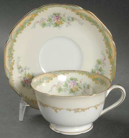 Larue (Gold Trim) Footed Cup & Saucer Set