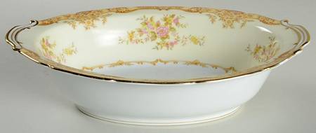 Latona 10" Oval Vegetable Bowl