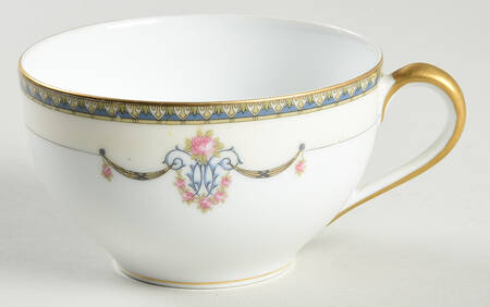 Laureate Oversized Cup
