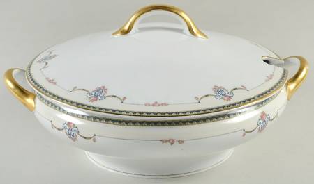 Laureate Tureen &  Lid