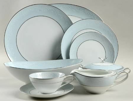 Laureate 45 Piece Starter Set