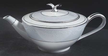 Laureate Teapot & Lid by Noritake