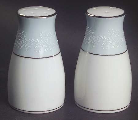 Salt & Pepper Set