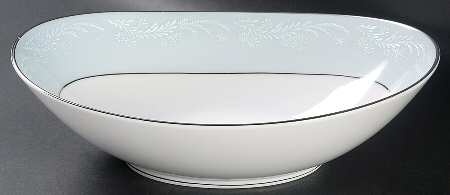 Laureate 10" Oval Vegetable Bowl by Noritake