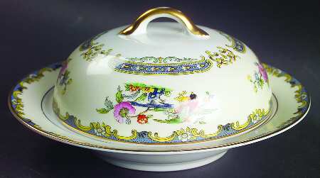 Lausanne Round Covered Butter