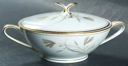 Laverne Sugar Bowl & Lid