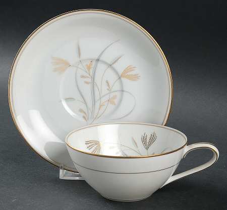 Laverne Flat Cup & Saucer Set