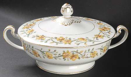 Laveta Round Covered Vegetable