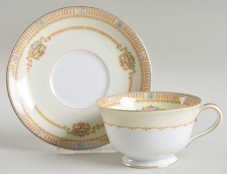Lavin Footed Cup & Saucer Set