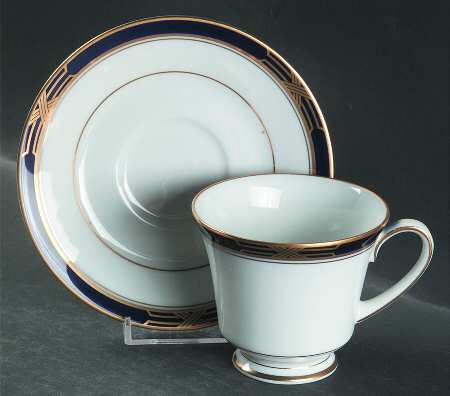 Lake Worth Footed Cup & Saucer Set