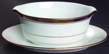 Lake Worth Gravy Boat with Attached Underplate