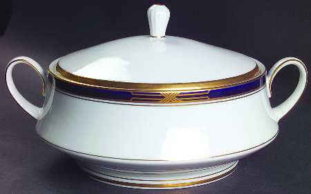 Lake Worth Round Covered Vegetable