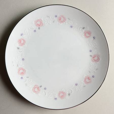 Leanna Salad Plate